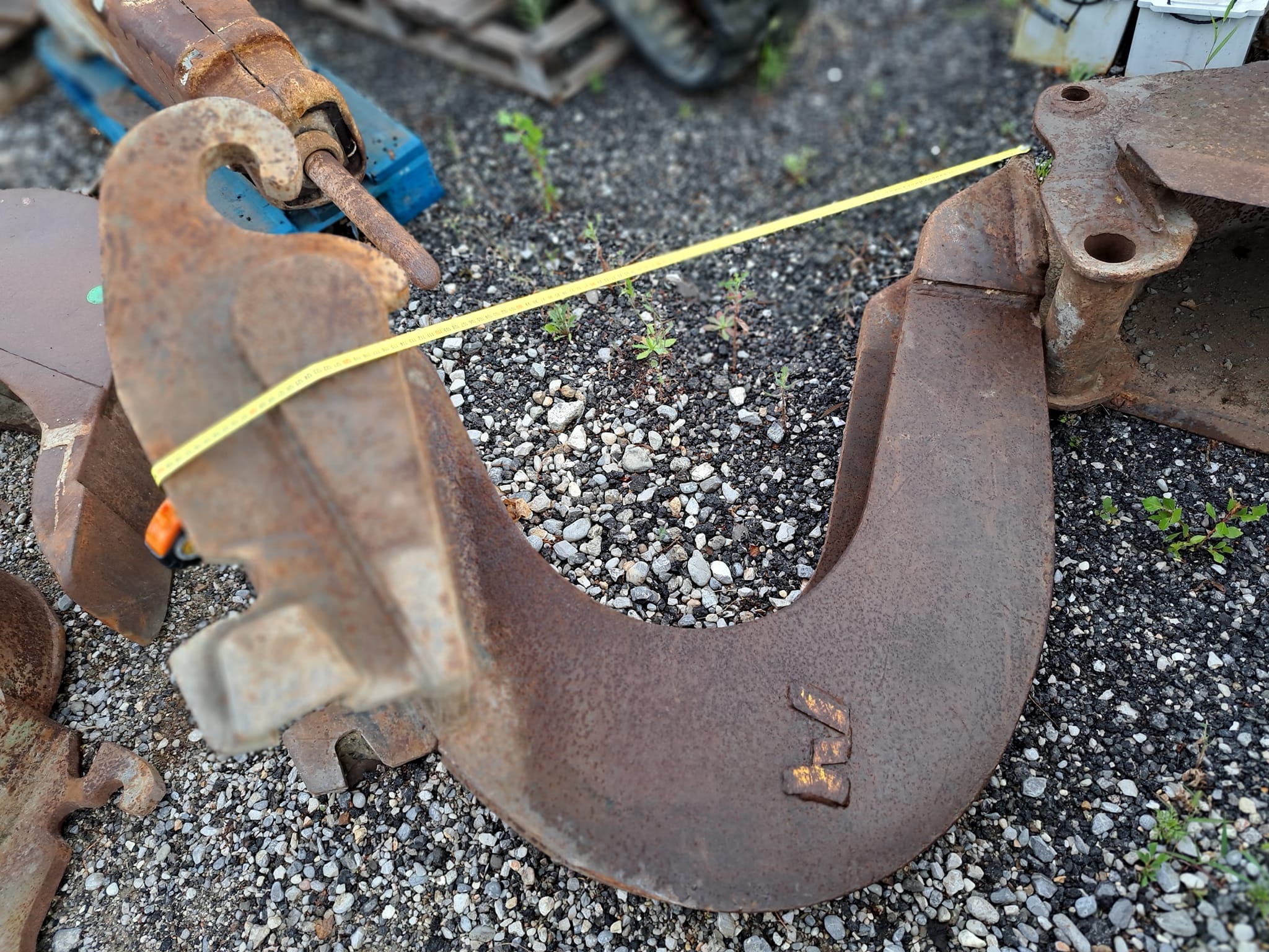 Ozka žlica  za 15-20 tonski bager