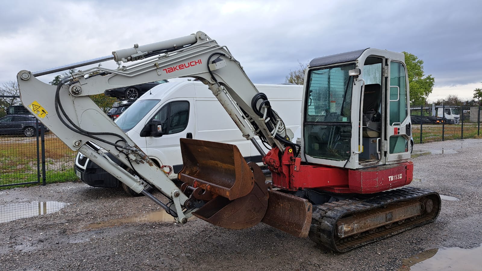 minibager TAKEUCHI TB153FR