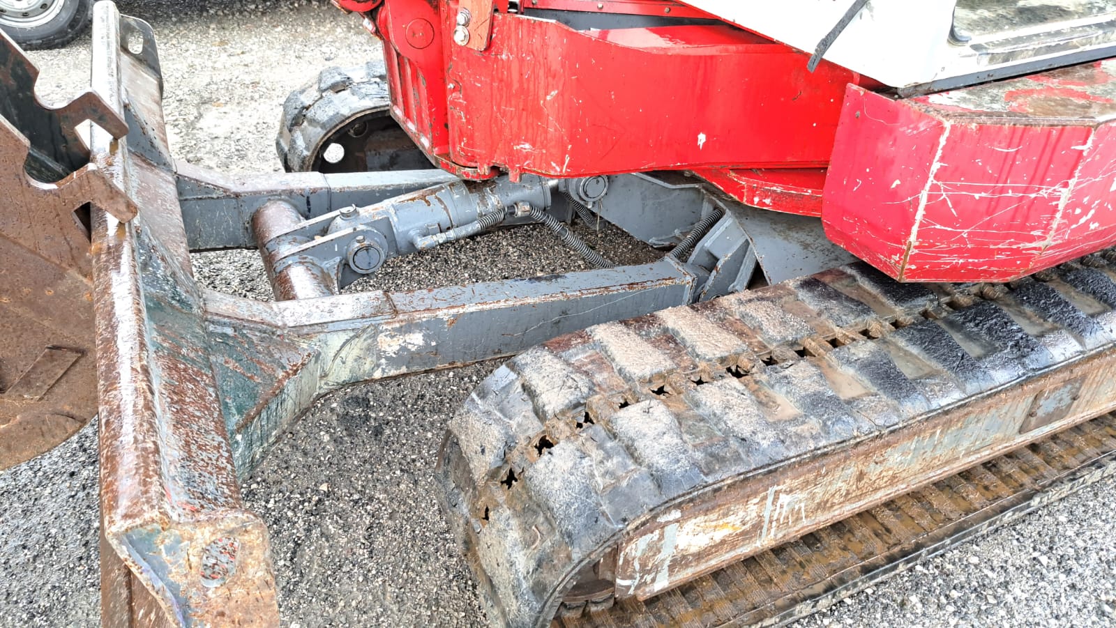 minibager TAKEUCHI TB153FR